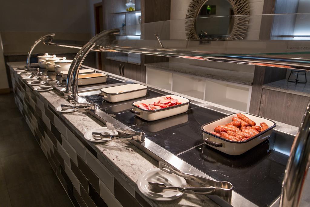 Mercure Newcastle George Washington Hotel Golf & Spa Exteriör bild